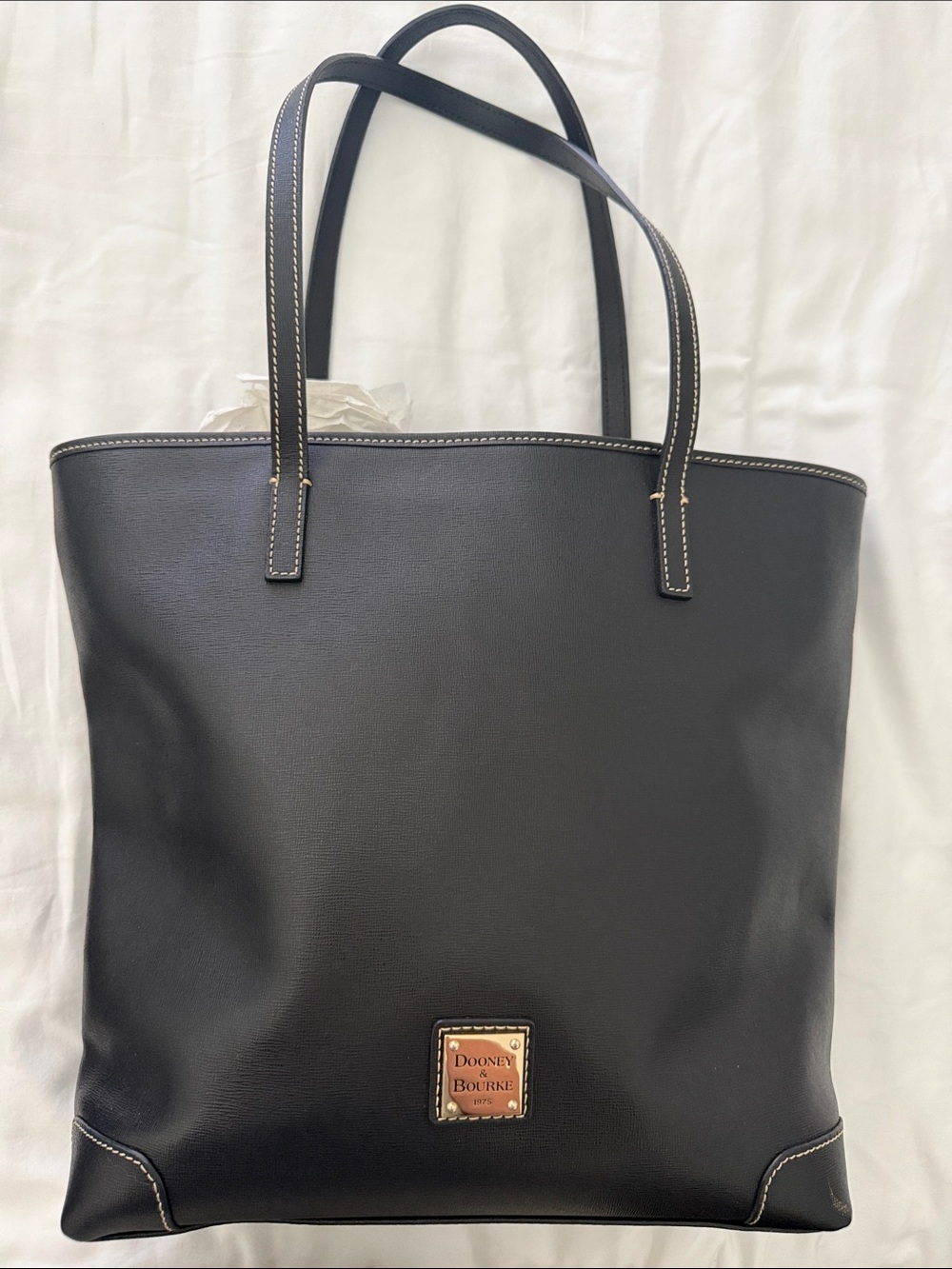 Dooney & Bourke Black Leather medium Tote with Contrast Stitching